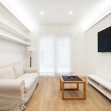 Apartamento Unico En Gran Via Daire Madrid Dış mekan fotoğraf
